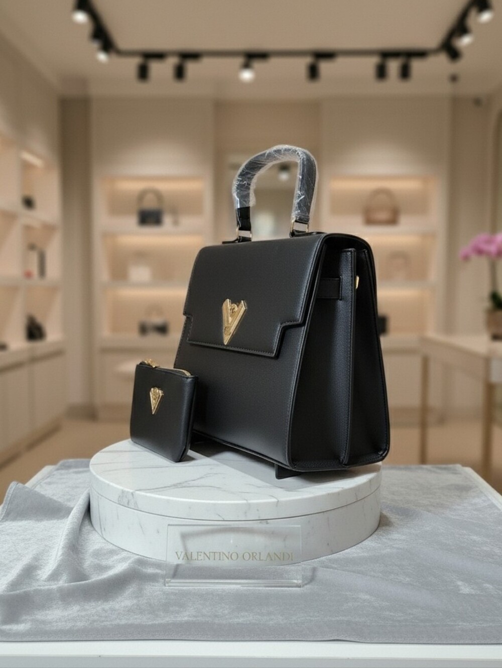 Valentino Orlandi Black Structured Top-Handle Satchel with Pouch - Picture 3 of 11